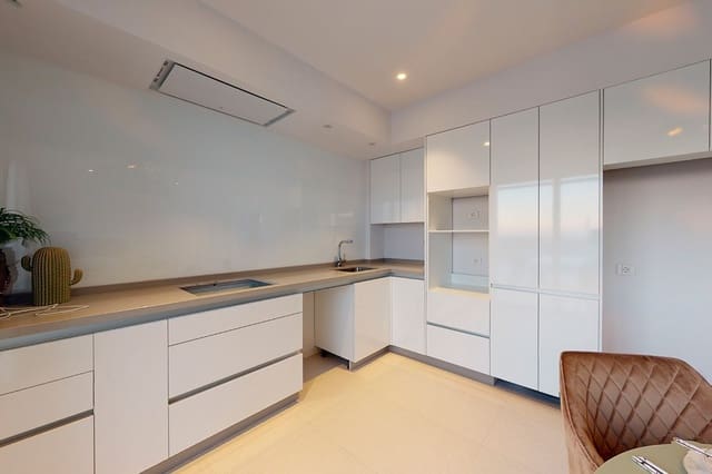 3 sypialnia Willa na sprzedaż w El Campello z basenem garażem - 450 000 € (Ref: 9854196)