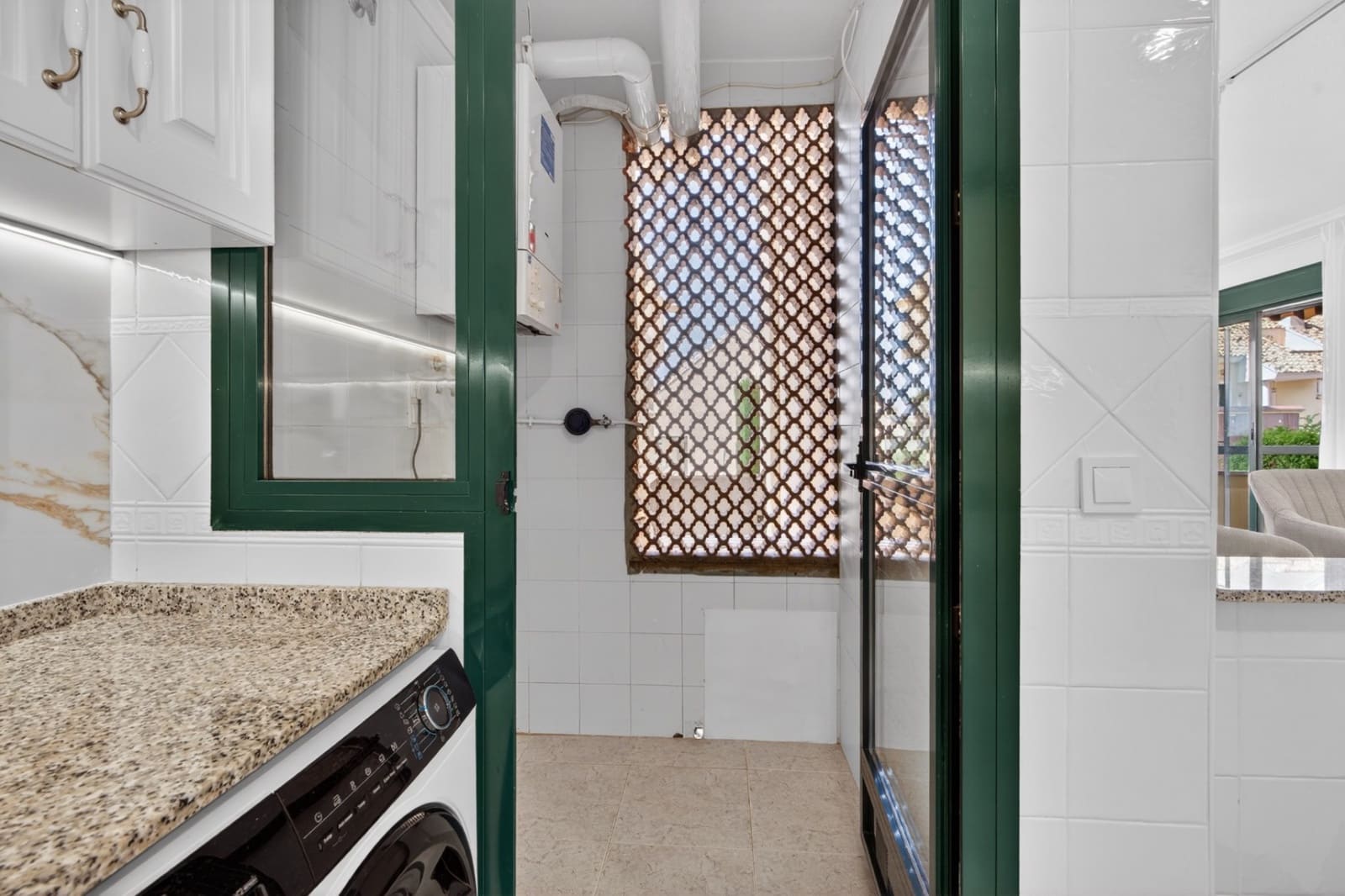 2 slaapkamer Flat te koop in Campoamor met zwembad garage - € 249.000 (Ref: 9854198)