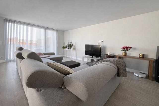 3 soverom Hus til salgs i Polop med svømmebasseng garasje - € 399 000 (Ref: 9854201)