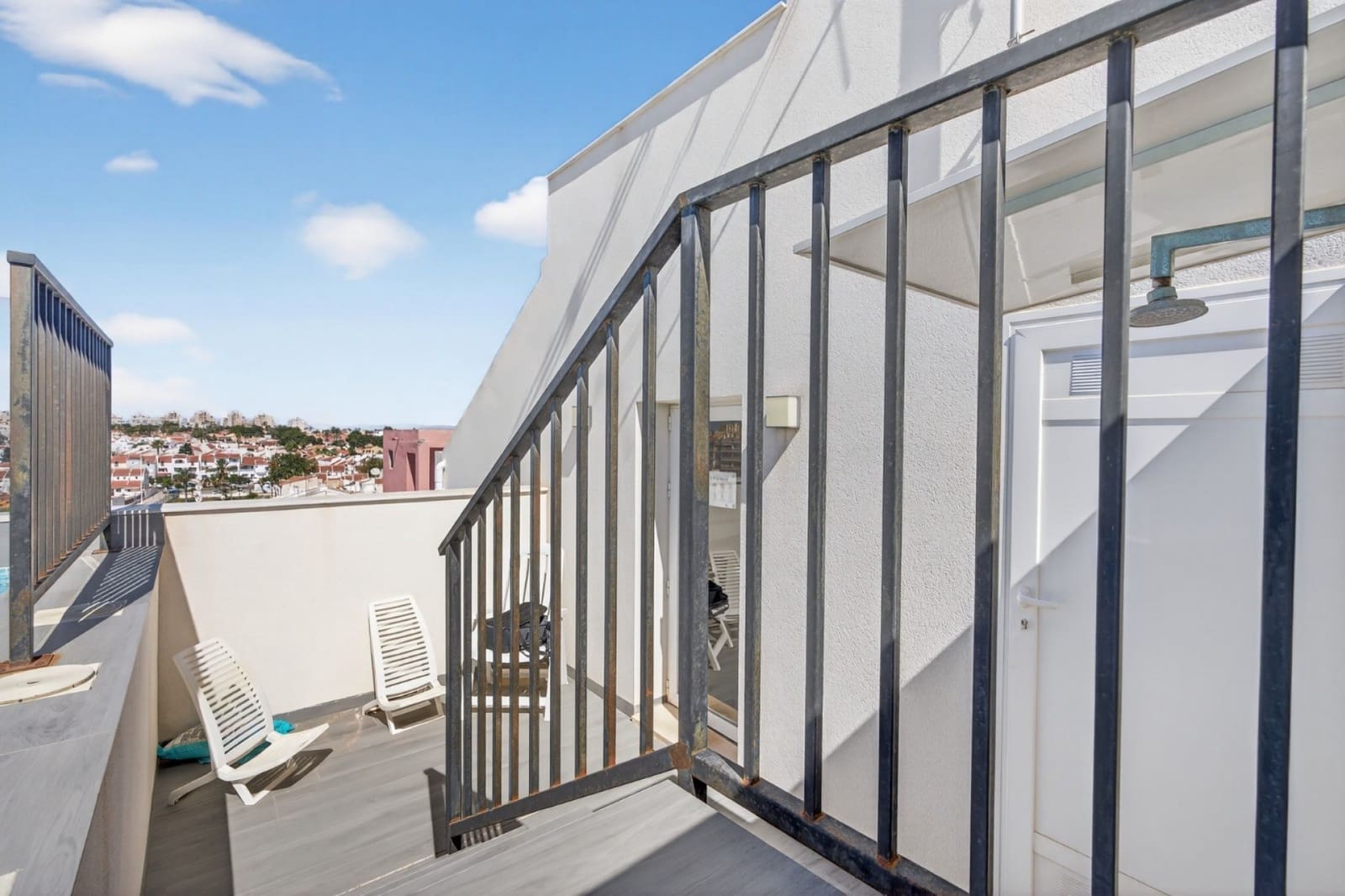 2 soverom Leilighet til salgs i Torrevieja med svømmebasseng - € 248 000 (Ref: 9854202)