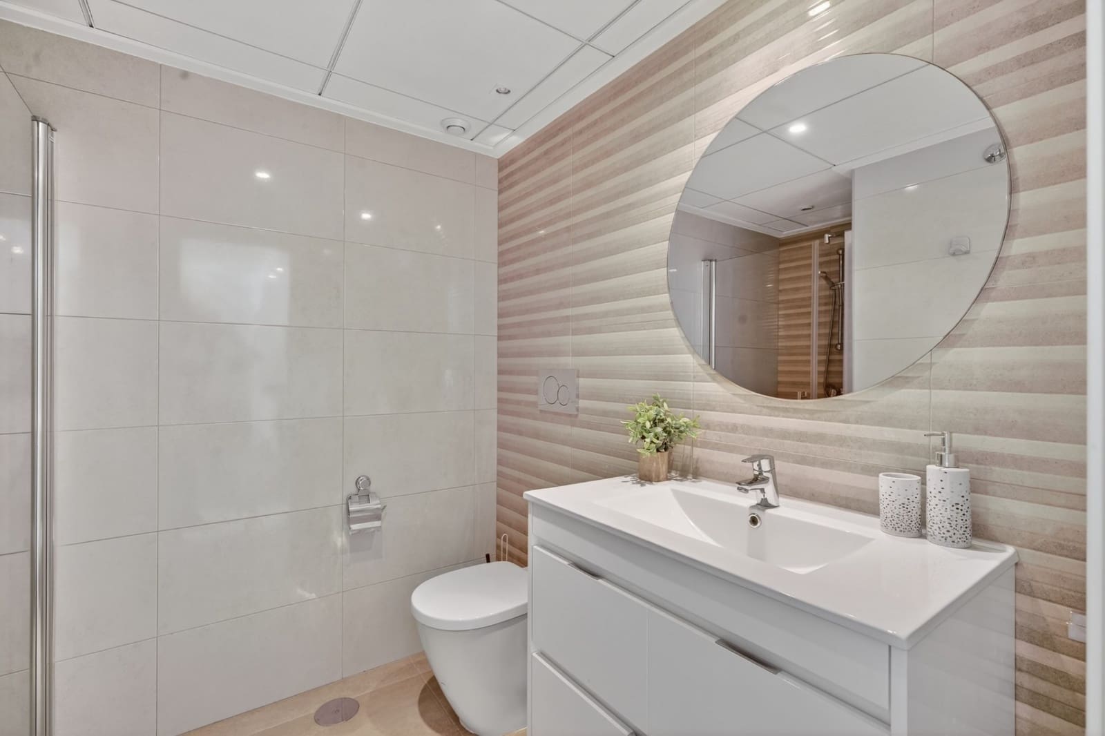 3 chambre Appartement à vendre à Aguas Nuevas avec piscine garage - 259 000 € (Ref: 9854203)