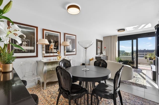 2 makuuhuone Kattohuoneisto myytävänä paikassa Playa Flamenca, Orihuela mukana uima-altaan 
autotalli - 499 000 € (Ref: 9854206)