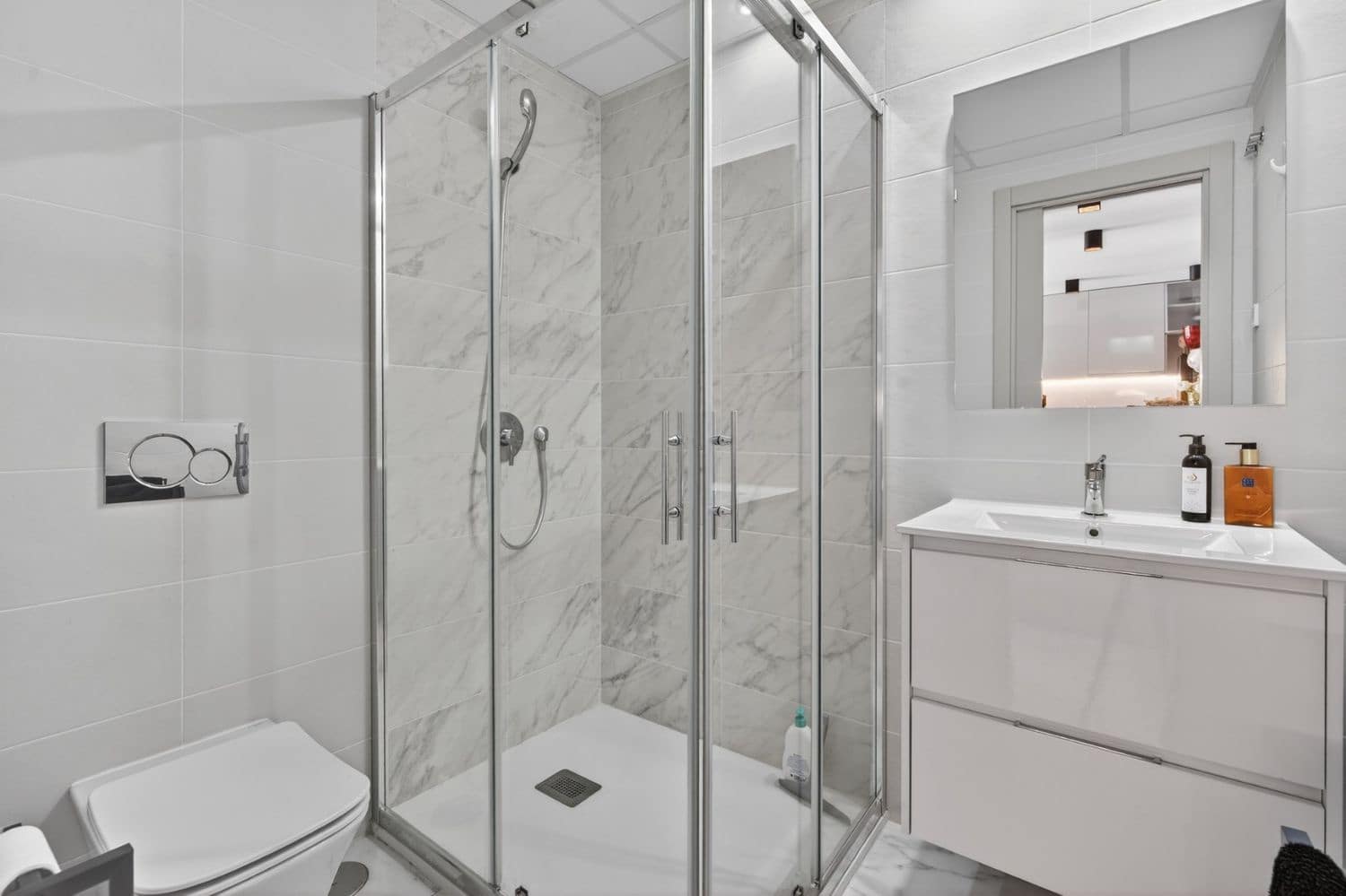 2 sypialnia Penthouse na sprzedaż w Playa Flamenca z basenem garażem - 490 000 € (Ref: 9854206)