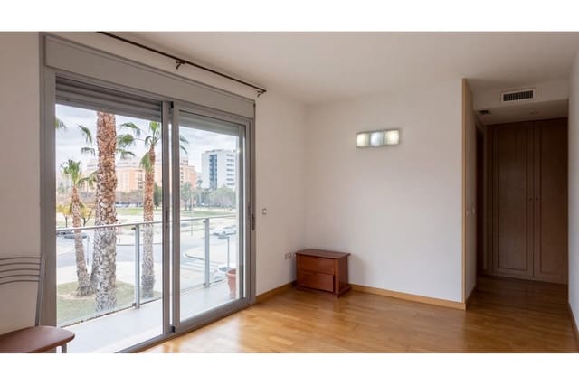 2 quarto Apartamento para venda em Garbinet - Parque de las Avenidas, Alicante cidade com piscina garagem - 285 000 € (Ref: 9854208)