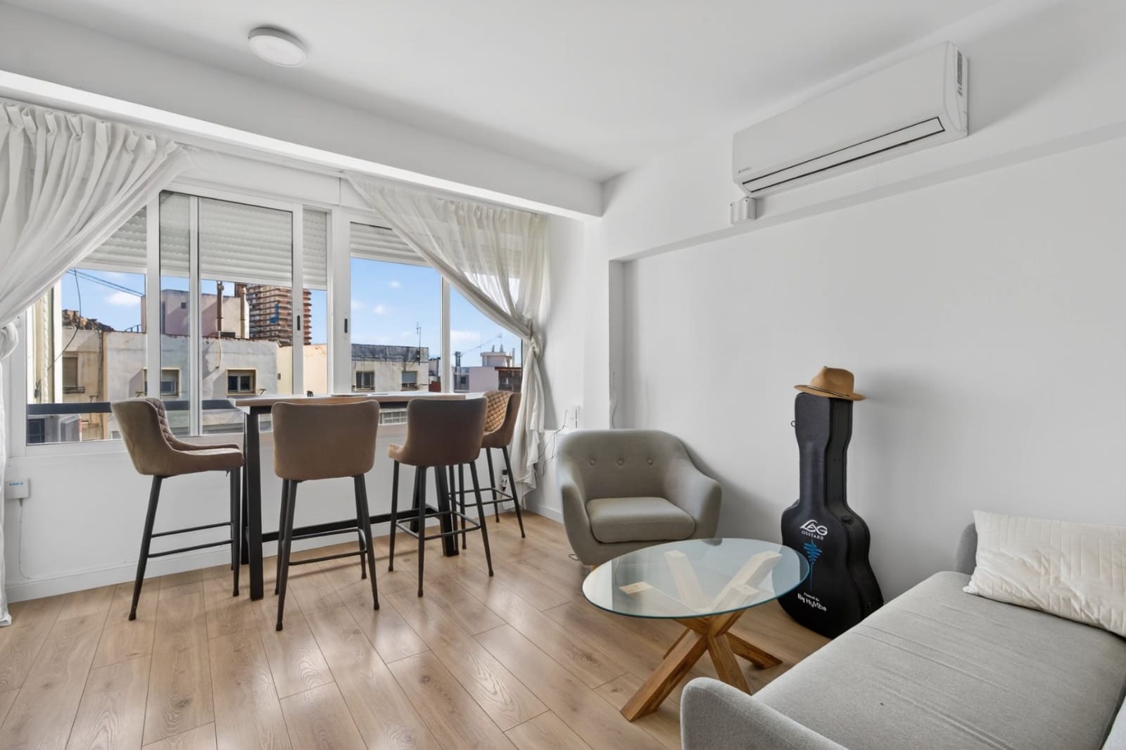 Piso de 2 habitaciones en Alicante / Alacant ciudad en venta - 290.000 € (Ref: 9854214)