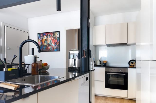 2 soverom Leilighet til salgs i Ensanche - Diputacion, Alicante by - € 290 000 (Ref: 9854214)