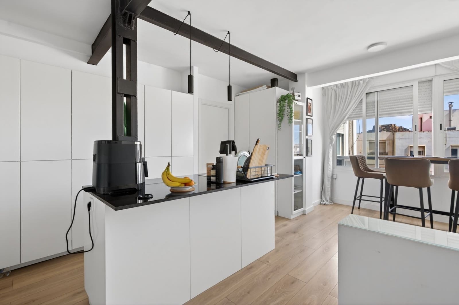 Piso de 2 habitaciones en Alicante / Alacant ciudad en venta - 290.000 € (Ref: 9854214)