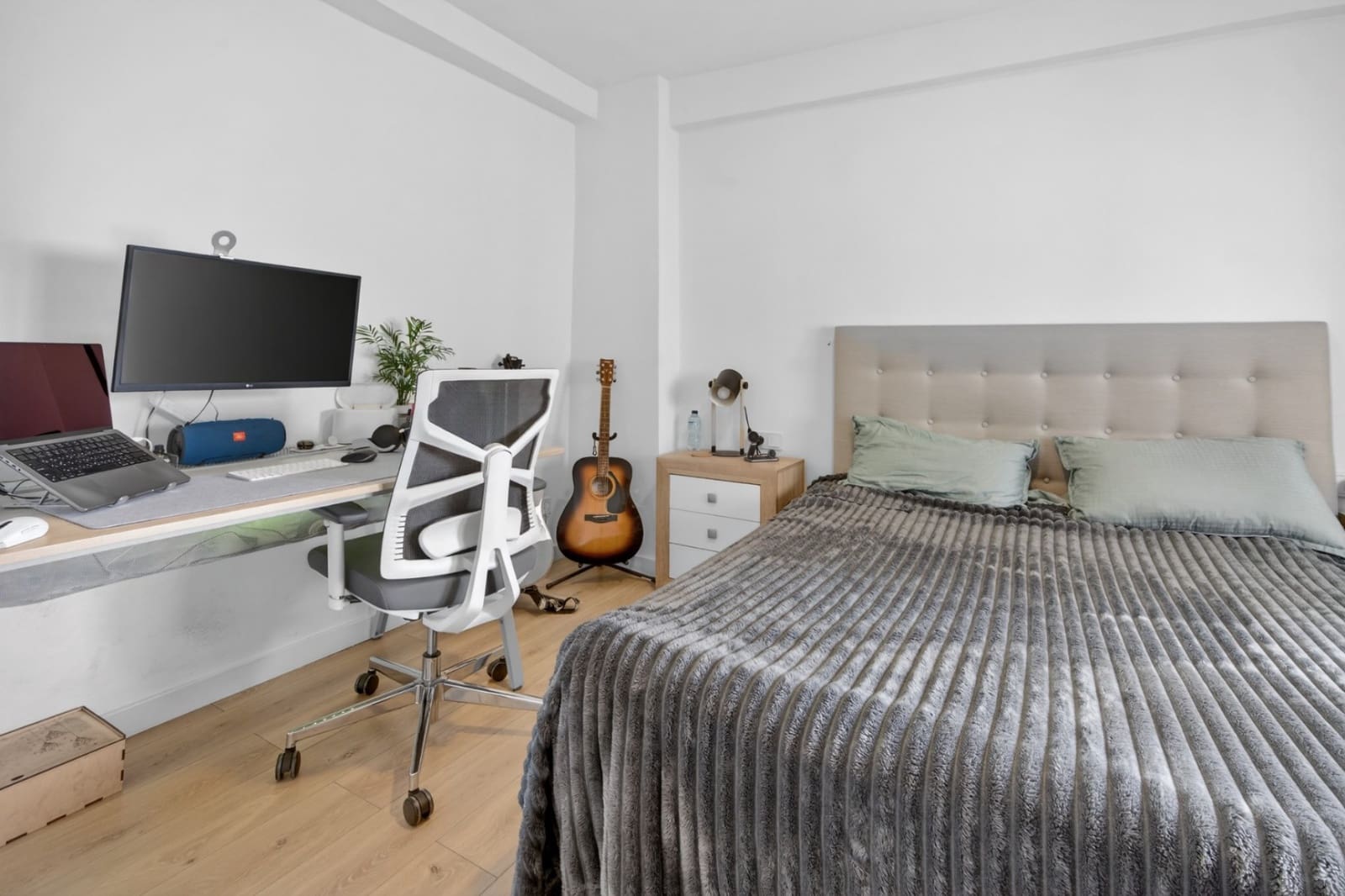 Piso de 2 habitaciones en Alicante / Alacant ciudad en venta - 290.000 € (Ref: 9854214)