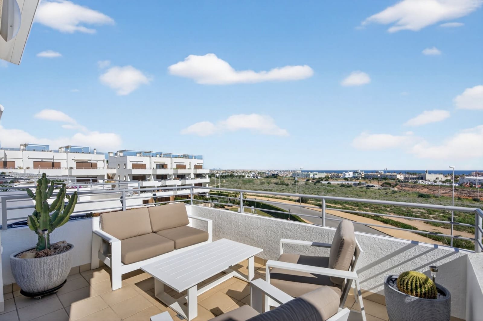2 sypialnia Penthouse na sprzedaż w Dehesa de Campoamor z basenem garażem - 289 000 € (Ref: 9854217)