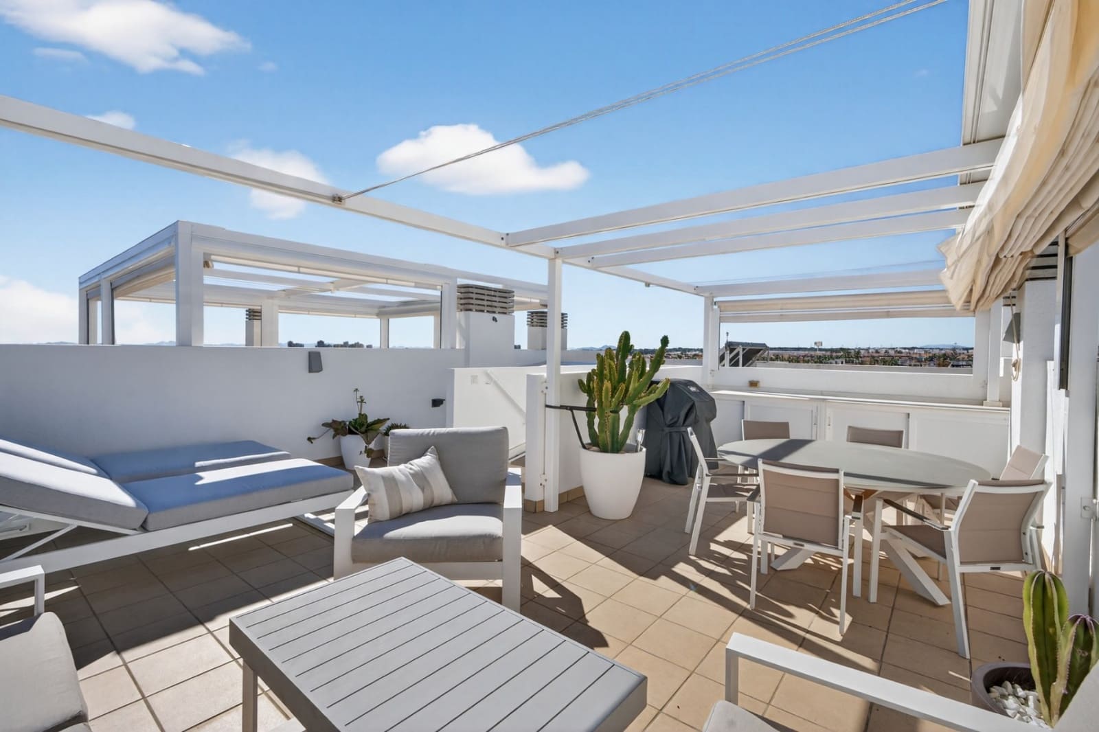 2 sypialnia Penthouse na sprzedaż w Dehesa de Campoamor z basenem garażem - 289 000 € (Ref: 9854217)