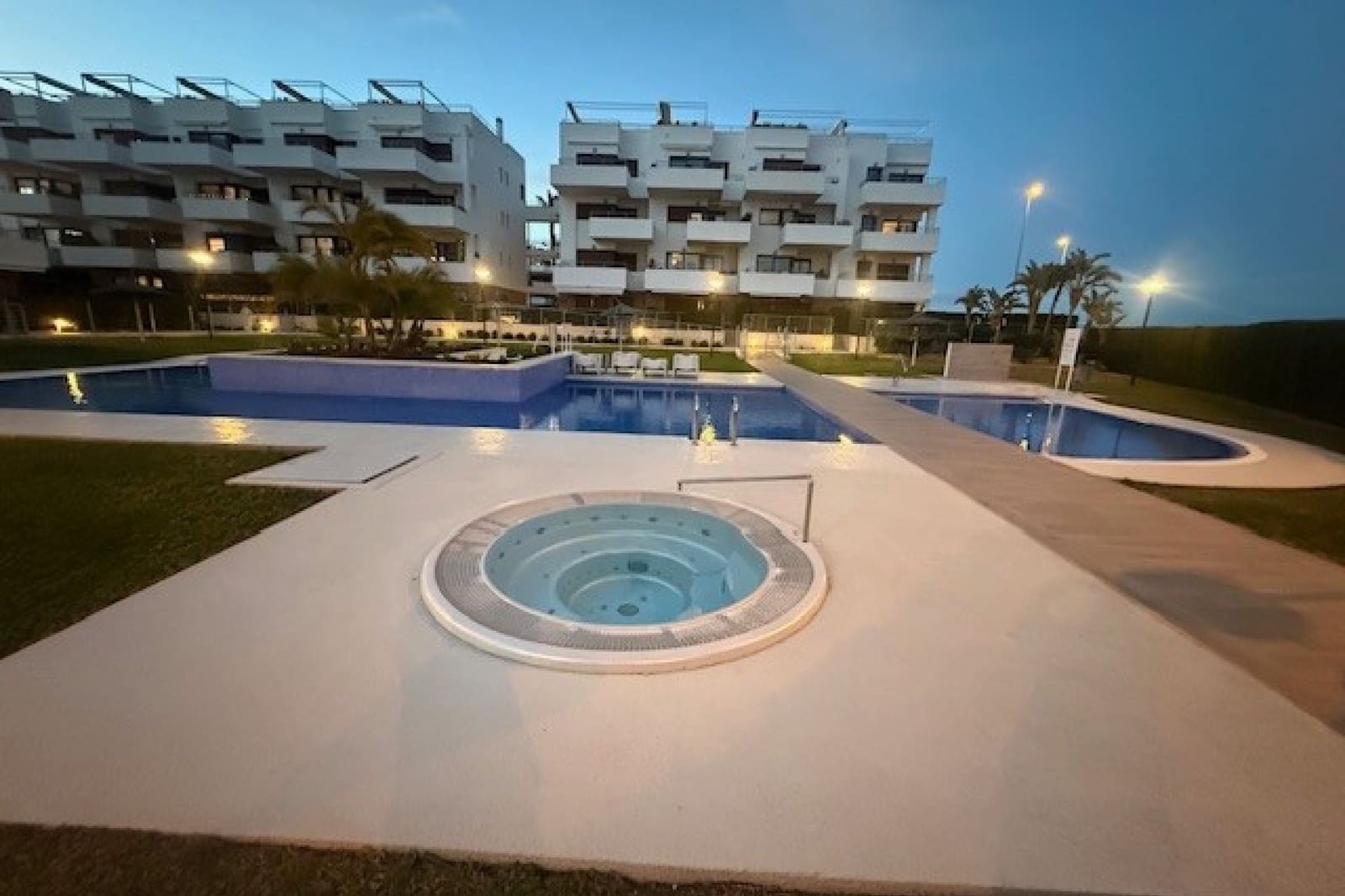 2 sypialnia Penthouse na sprzedaż w Dehesa de Campoamor z basenem garażem - 289 000 € (Ref: 9854217)