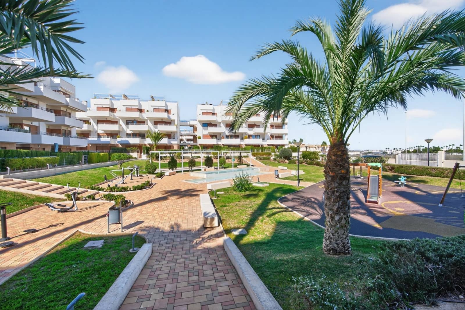 2 sypialnia Penthouse na sprzedaż w Dehesa de Campoamor z basenem garażem - 289 000 € (Ref: 9854217)