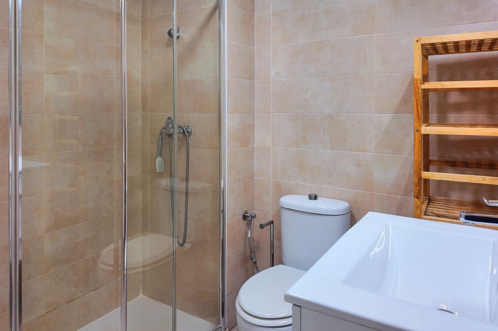 3 bedroom Flat for sale in Alicante / Alacant city - € 378,000 (Ref: 9854218)