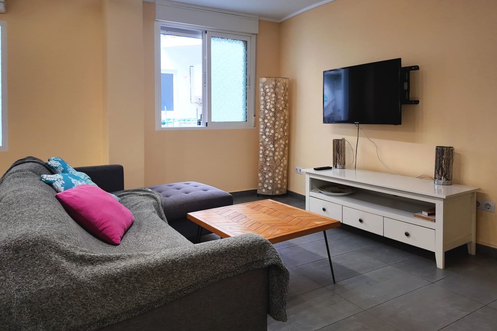 3 bedroom Flat for sale in Alicante / Alacant city - € 378,000 (Ref: 9854218)