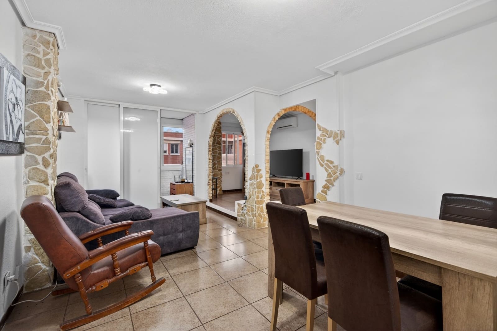 3 sovrum Lägenhet till salu i Alicante stad med pool garage - 259 900 € (Ref: 9854222)