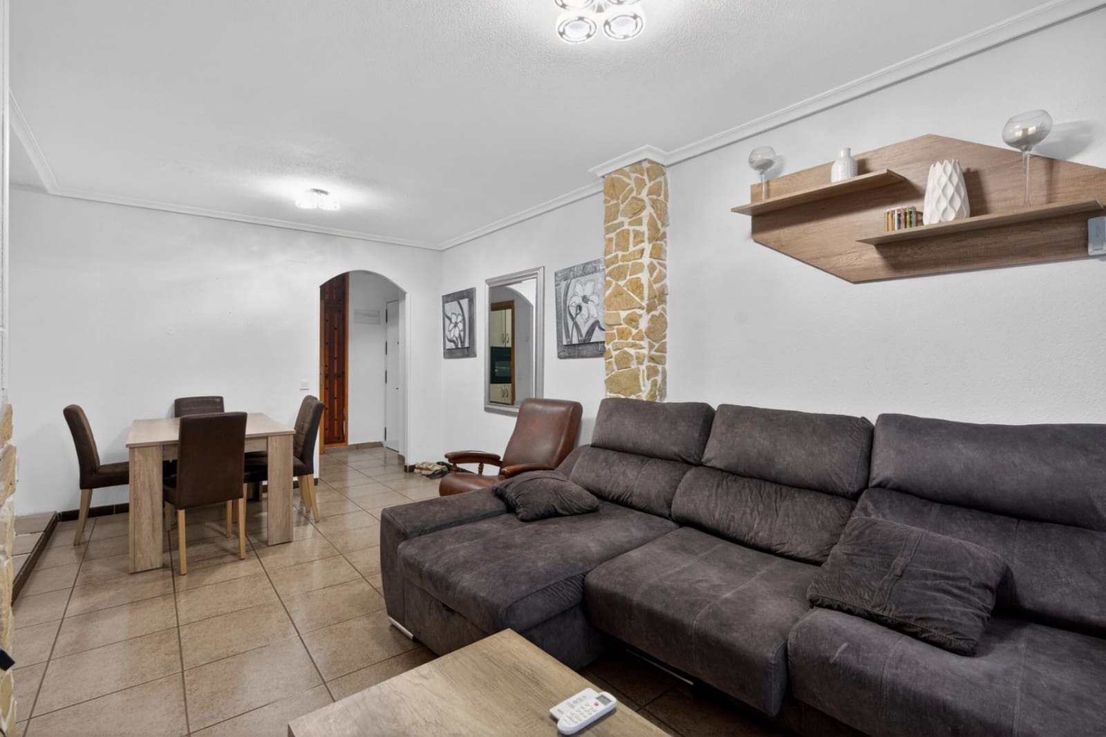 3 sovrum Lägenhet till salu i Alicante stad med pool garage - 259 900 € (Ref: 9854222)