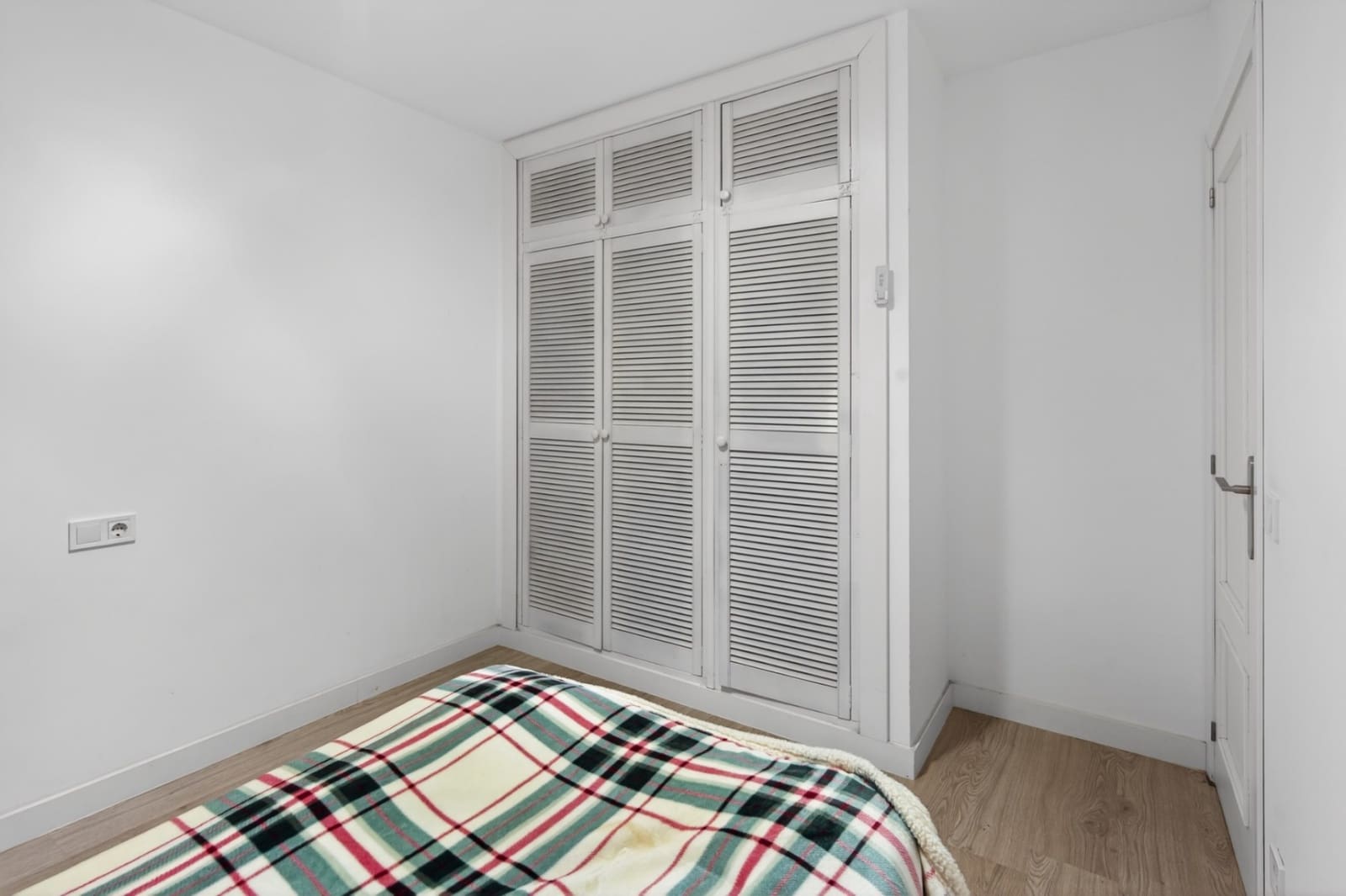 3 sovrum Lägenhet till salu i Alicante stad med pool garage - 259 900 € (Ref: 9854222)