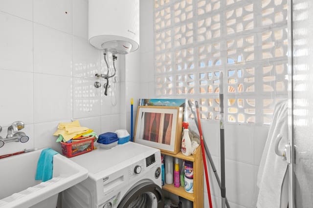 2 chambre Appartement à vendre à Novamar - Mediterráneo, Santa Pola avec piscine garage - 249 000 € (Ref: 9854227)