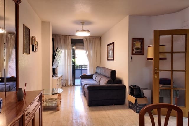 3 soveværelse Lejlighed til salg i Campoamor - Altozano, Alicante by med garage - € 245.000 (Ref: 9854229)