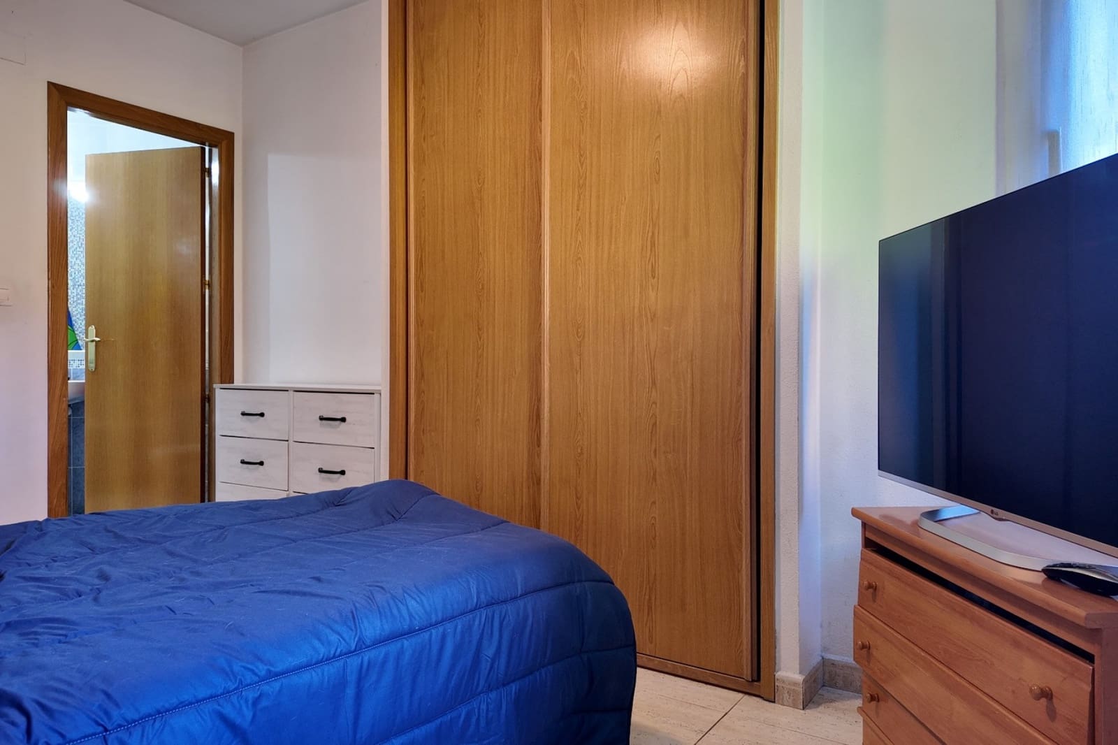 3 soveværelse Lejlighed til salg i Alicante by med garage - € 245.000 (Ref: 9854229)