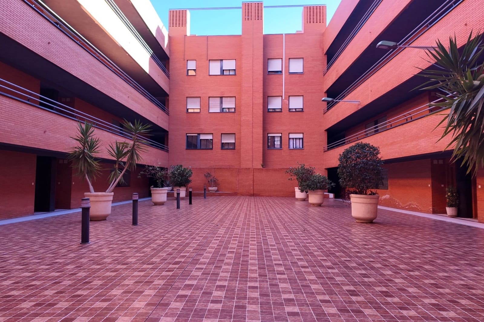 3 soveværelse Lejlighed til salg i Alicante by med garage - € 245.000 (Ref: 9854229)