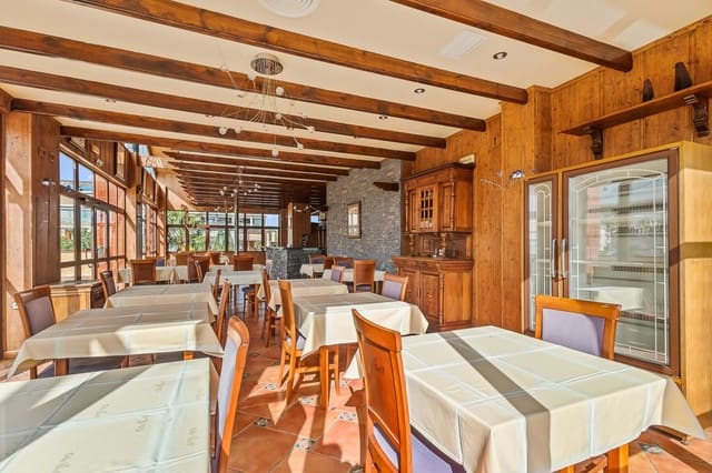 1 makuuhuone Kaupallinen myytävänä paikassa Los Dolses, Orihuela - 269 000 € (Ref: 9854233)
