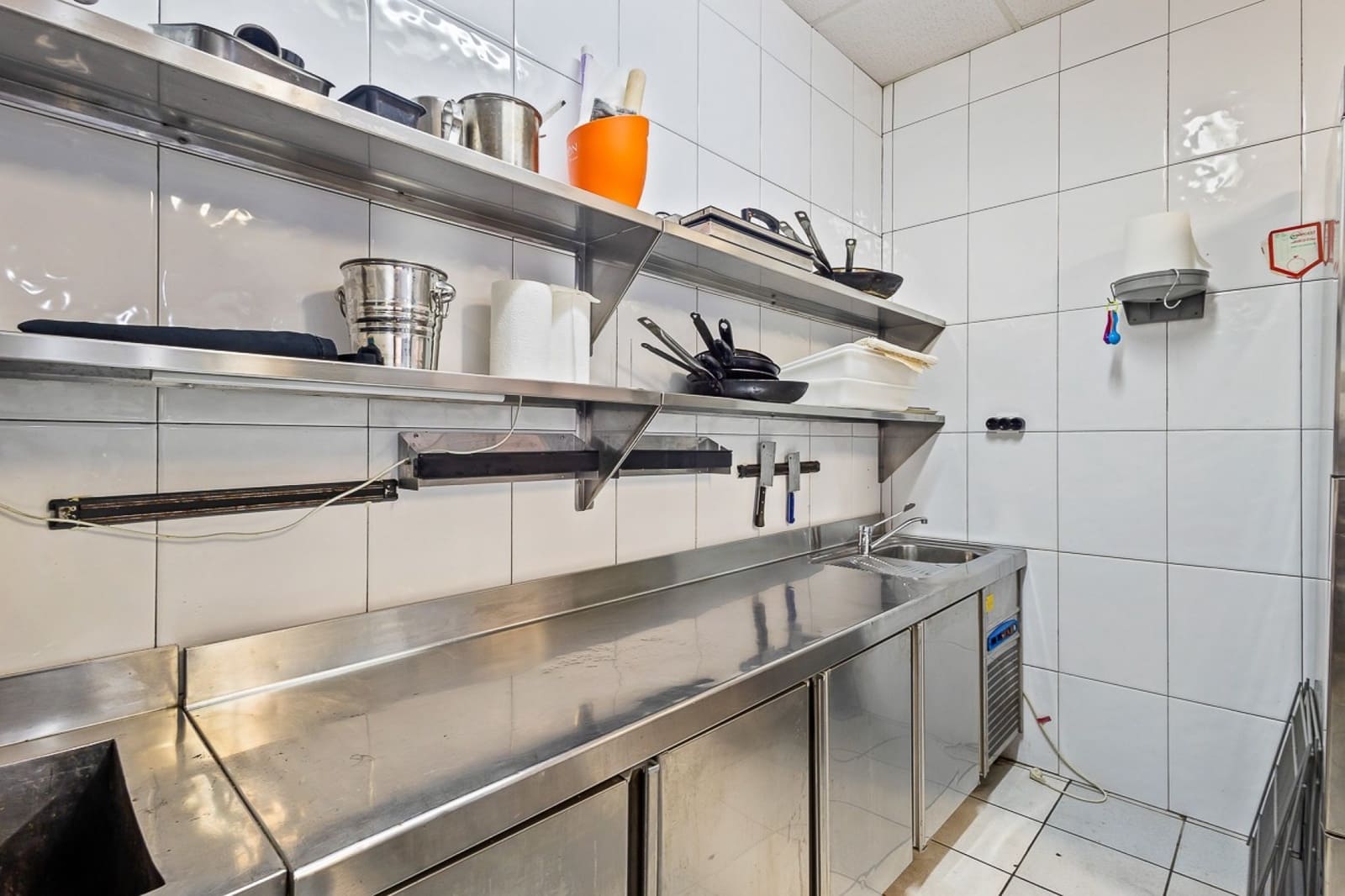 1 makuuhuone Kaupallinen myytävänä paikassa Los Dolses - 269 000 € (Ref: 9854233)