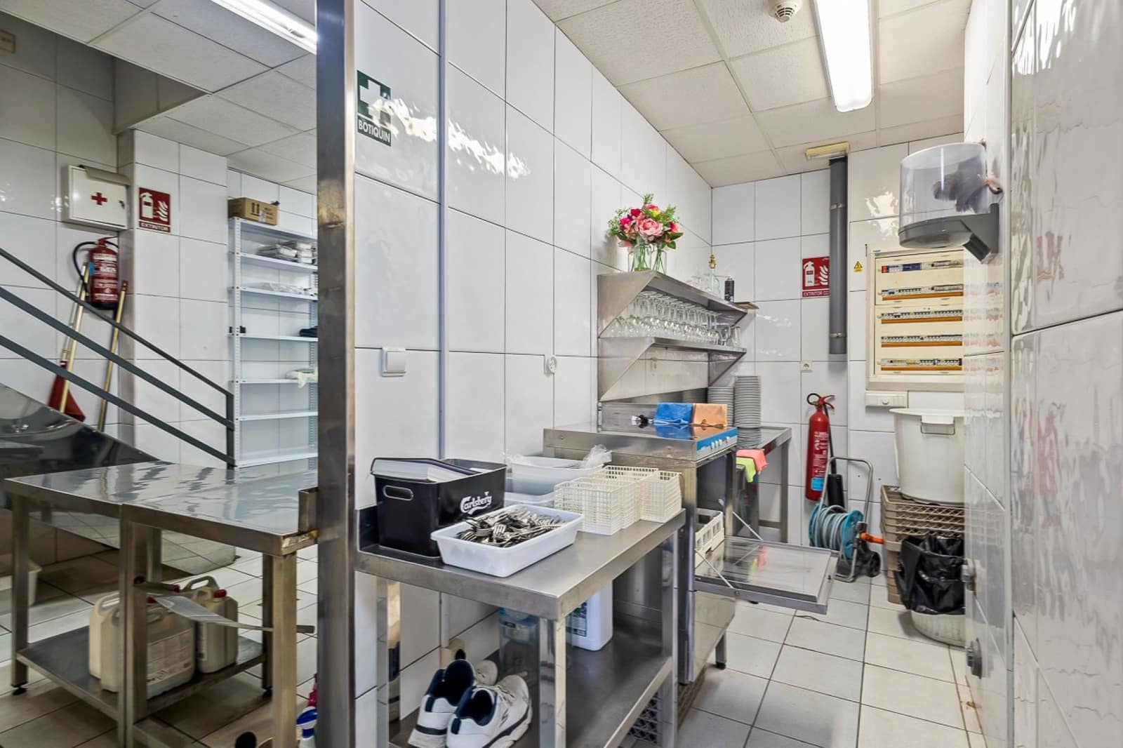 1 makuuhuone Kaupallinen myytävänä paikassa Los Dolses - 269 000 € (Ref: 9854233)