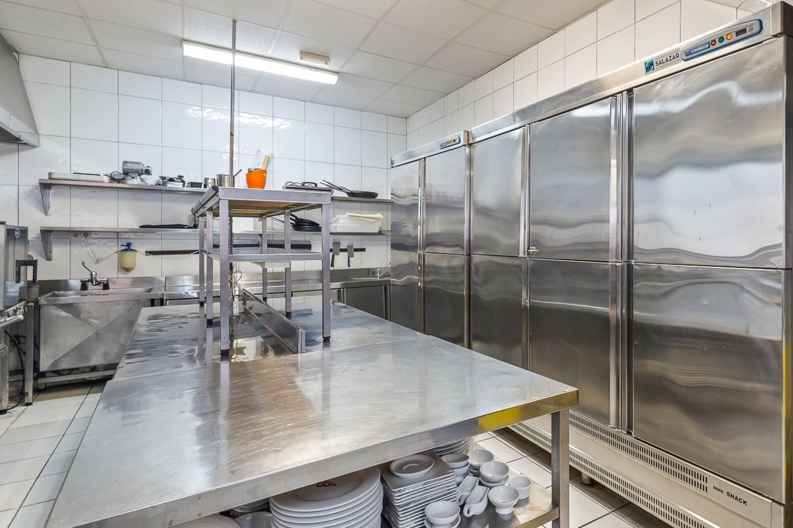 1 makuuhuone Kaupallinen myytävänä paikassa Los Dolses - 269 000 € (Ref: 9854233)
