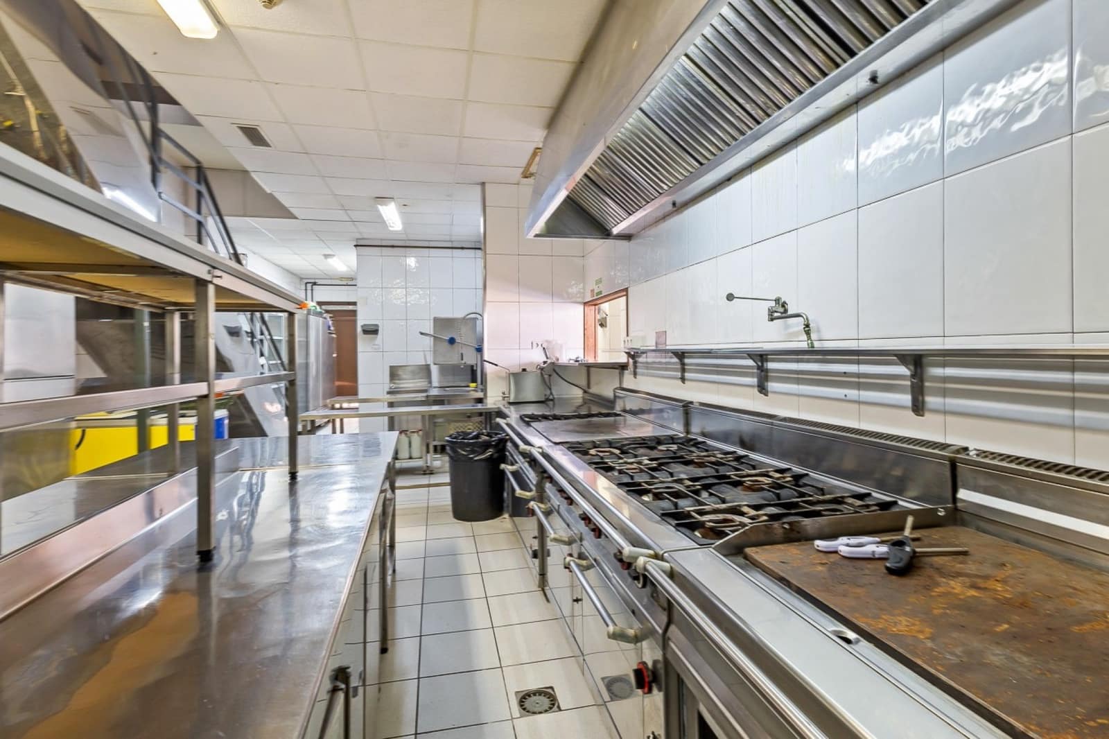 1 makuuhuone Kaupallinen myytävänä paikassa Los Dolses - 269 000 € (Ref: 9854233)