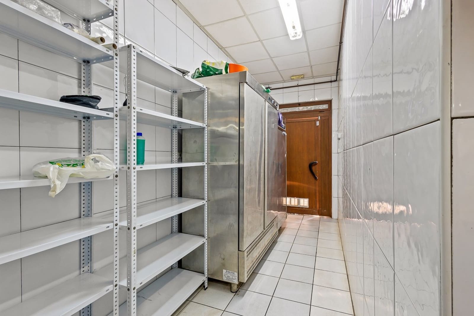 1 makuuhuone Kaupallinen myytävänä paikassa Los Dolses - 269 000 € (Ref: 9854233)