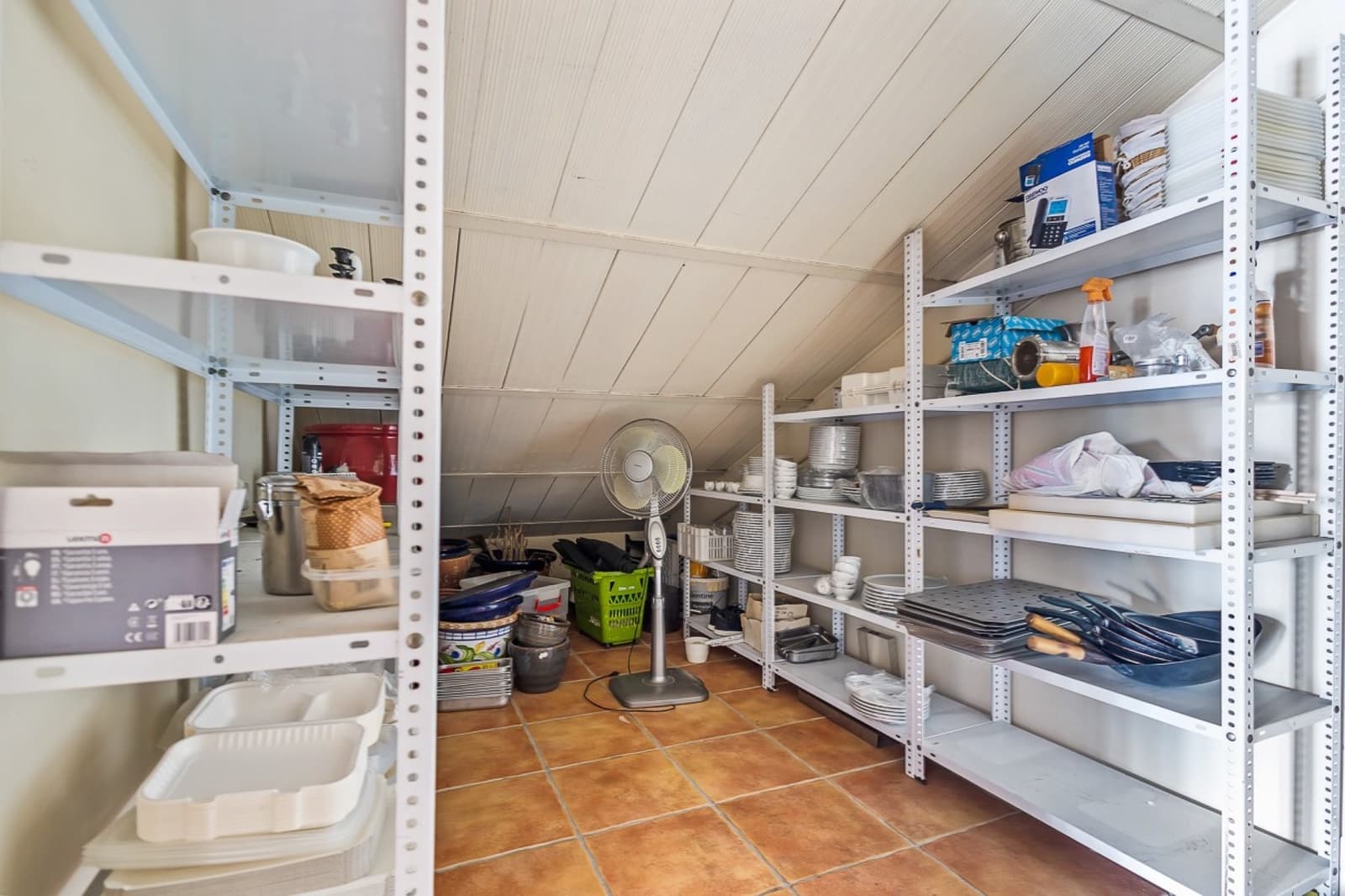 1 makuuhuone Kaupallinen myytävänä paikassa Los Dolses - 269 000 € (Ref: 9854233)