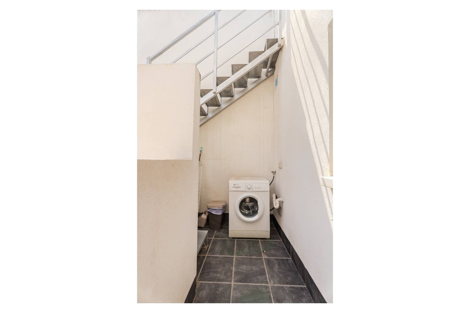Ático de 2 habitaciones en Torre de la Horadada en venta con piscina garaje - 229.000 € (Ref: 9854240)