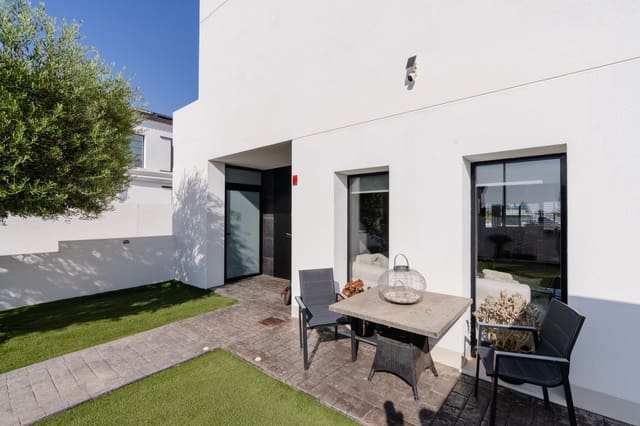 7 soverom Villa til salgs i San Fulgencio med svømmebasseng garasje - € 1 090 000 (Ref: 9854242)