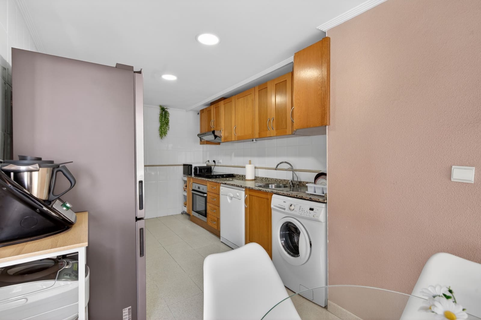 3 slaapkamer Flat te koop in Alicante stad met zwembad - € 335.000 (Ref: 9869617)
