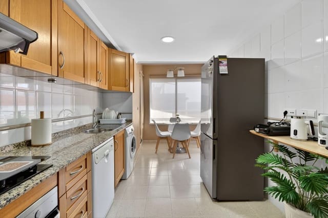 3 slaapkamer Flat te koop in Palmeral, Alicante stad met zwembad - € 335.000 (Ref: 9869617)