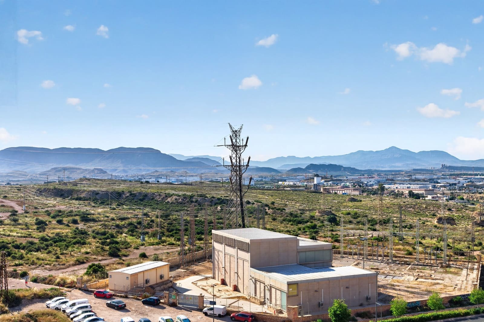 3 slaapkamer Flat te koop in Alicante stad met zwembad - € 335.000 (Ref: 9869617)