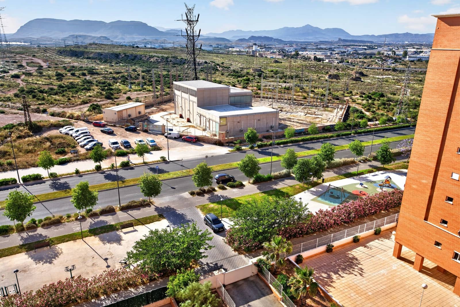 3 slaapkamer Flat te koop in Alicante stad met zwembad - € 335.000 (Ref: 9869617)