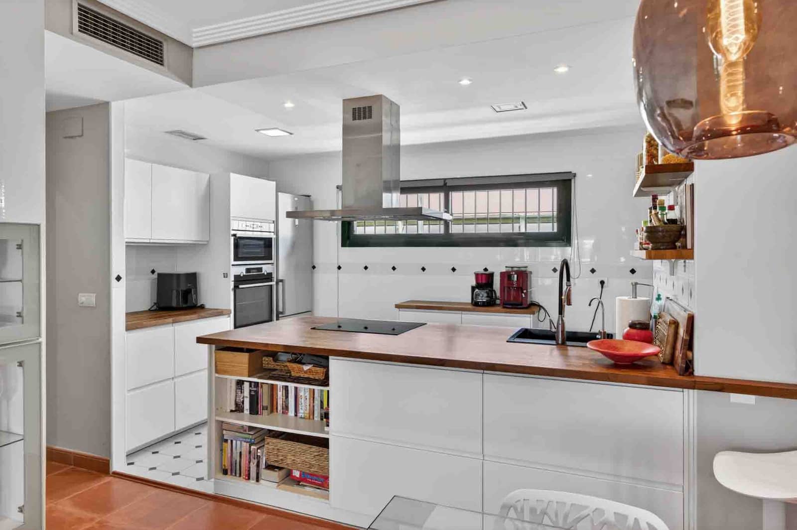 Ático de 3 habitaciones en Alicante / Alacant ciudad en venta con piscina garaje - 549.000 € (Ref: 9880313)