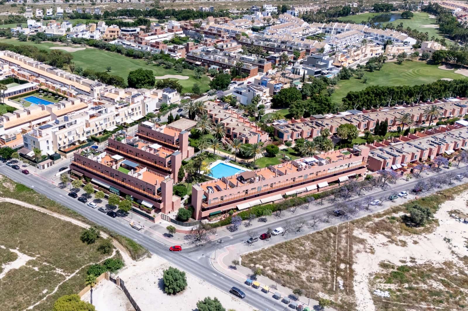 Ático de 3 habitaciones en Alicante / Alacant ciudad en venta con piscina garaje - 549.000 € (Ref: 9880313)