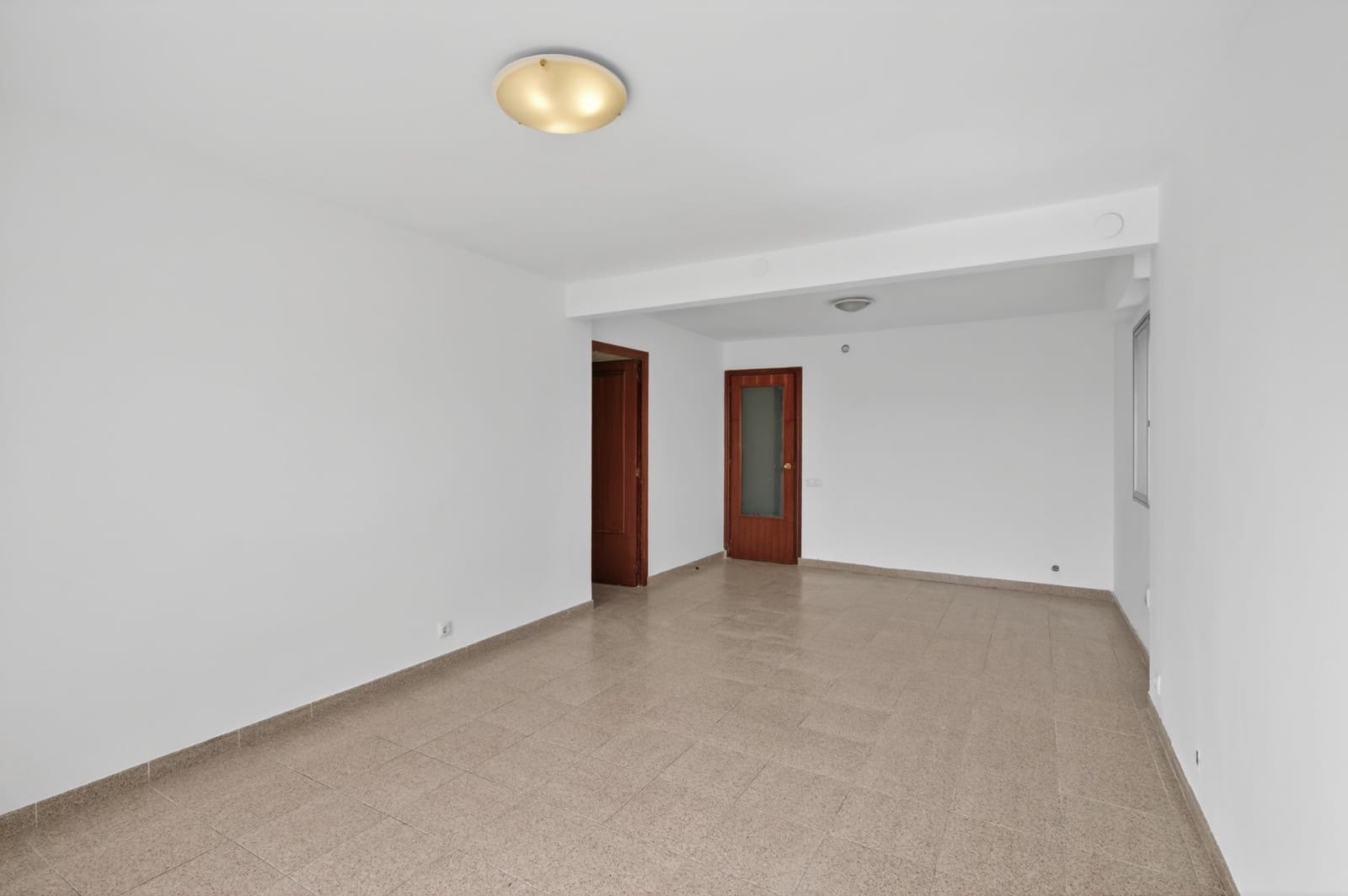 3 Zimmer Wohnung zu verkaufen in Alicante / Alacant Stadt mit Pool - 229.000 € (Ref: 9891236)