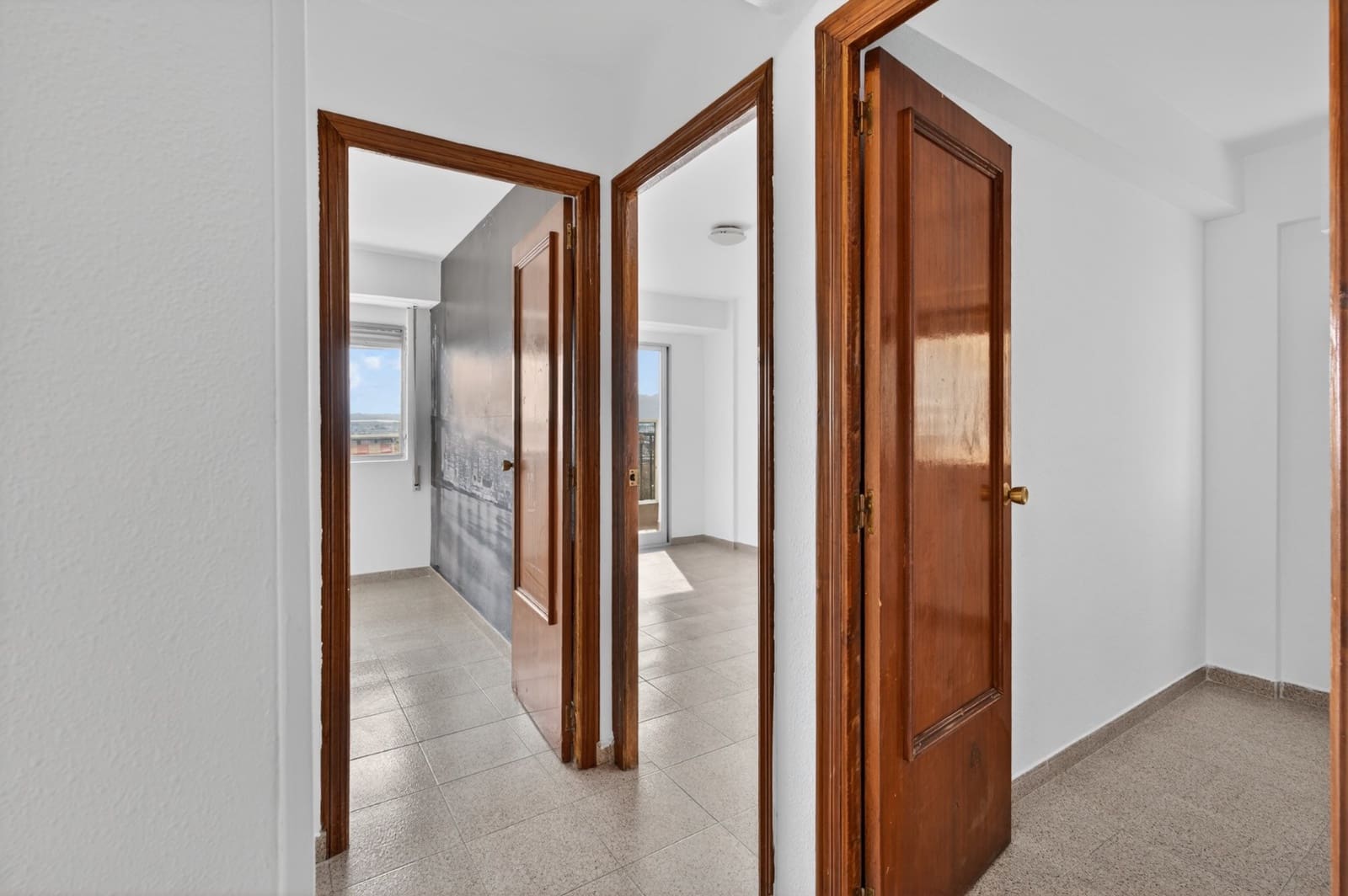 3 Zimmer Wohnung zu verkaufen in Alicante / Alacant Stadt mit Pool - 229.000 € (Ref: 9891236)