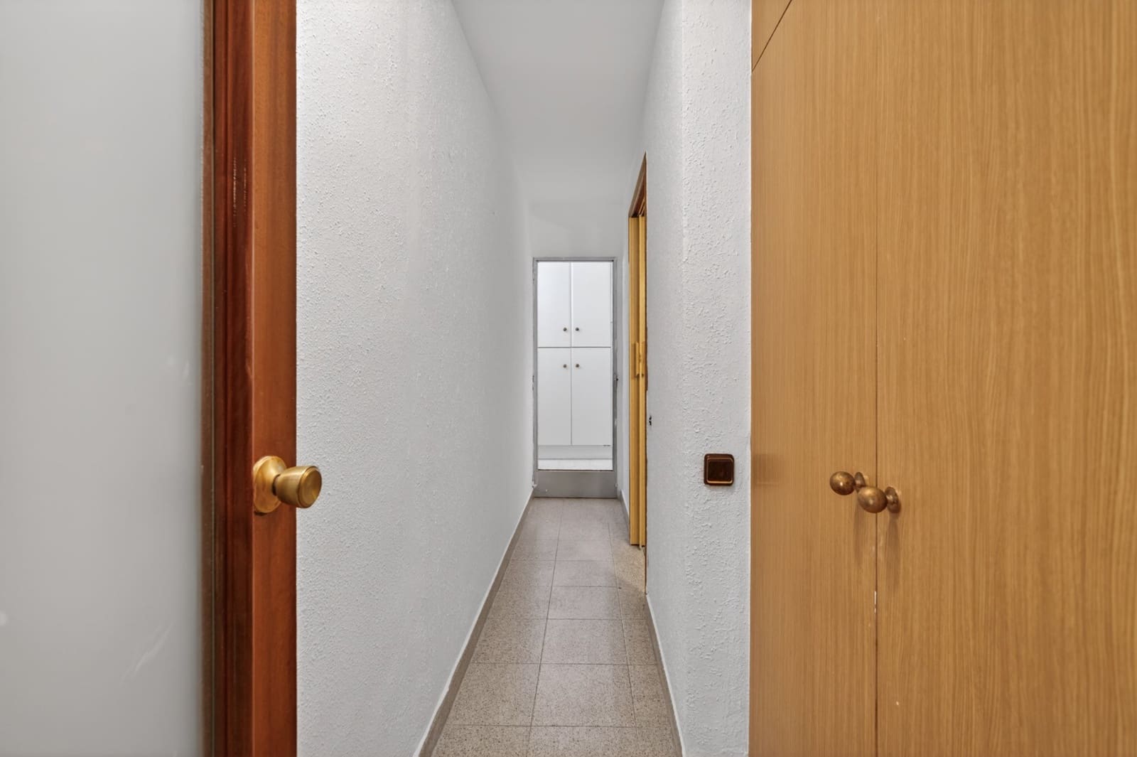 3 Zimmer Wohnung zu verkaufen in Alicante / Alacant Stadt mit Pool - 229.000 € (Ref: 9891236)