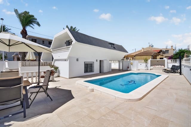3 soverom Villa til salgs i Los Frutales, Torrevieja med svømmebasseng garasje - € 529 000 (Ref: 9926313)