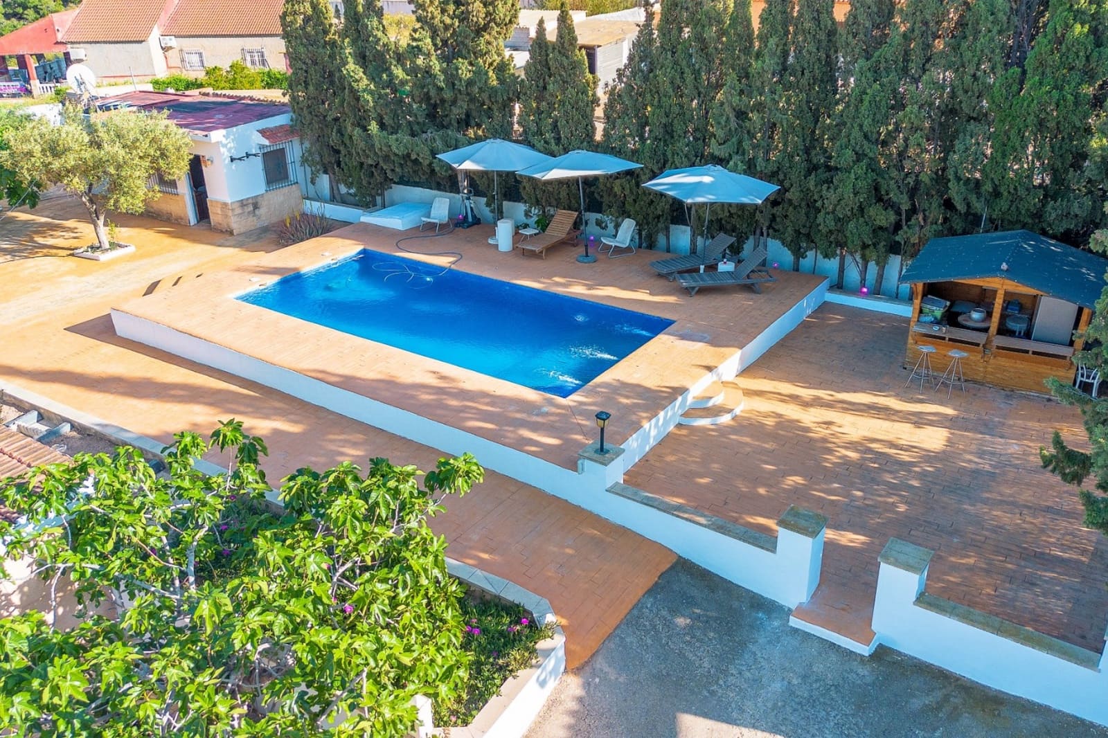 4 bedroom Villa for sale in San Vicente / Sant Vicent del Raspeig with pool - € 469,000 (Ref: 9926314)