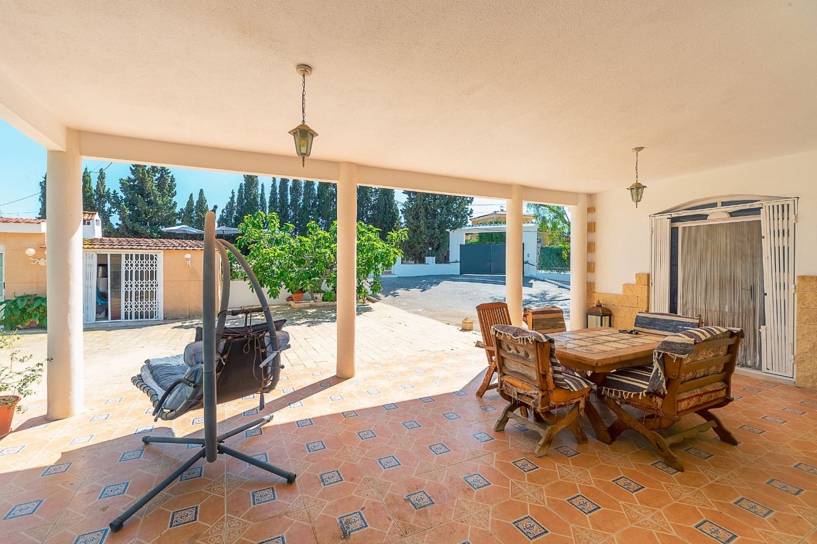 4 bedroom Villa for sale in San Vicente / Sant Vicent del Raspeig with pool - € 469,000 (Ref: 9926314)