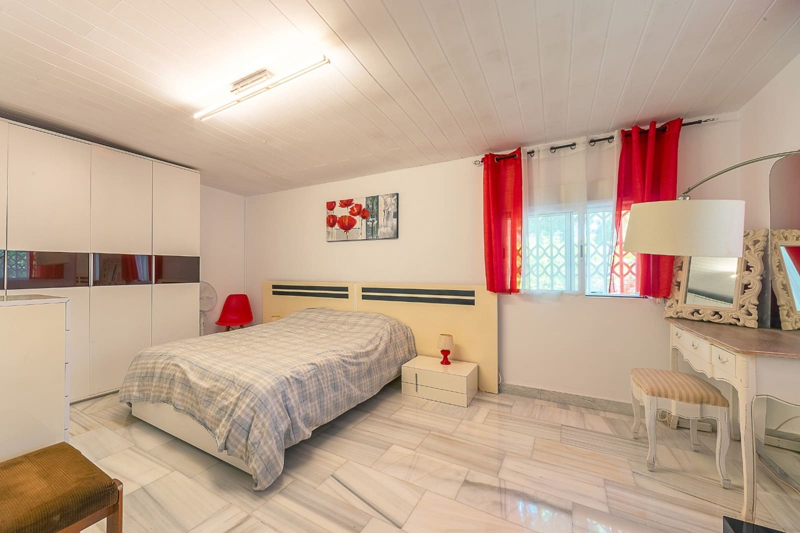 4 bedroom Villa for sale in San Vicente / Sant Vicent del Raspeig with pool - € 469,000 (Ref: 9926314)