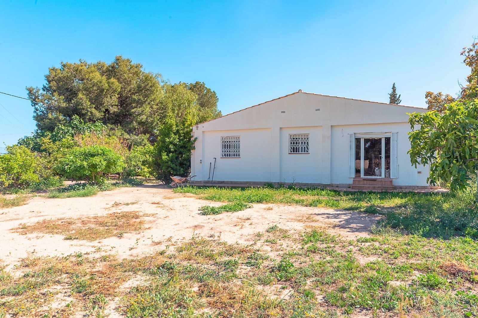 4 bedroom Villa for sale in San Vicente / Sant Vicent del Raspeig with pool - € 469,000 (Ref: 9926314)