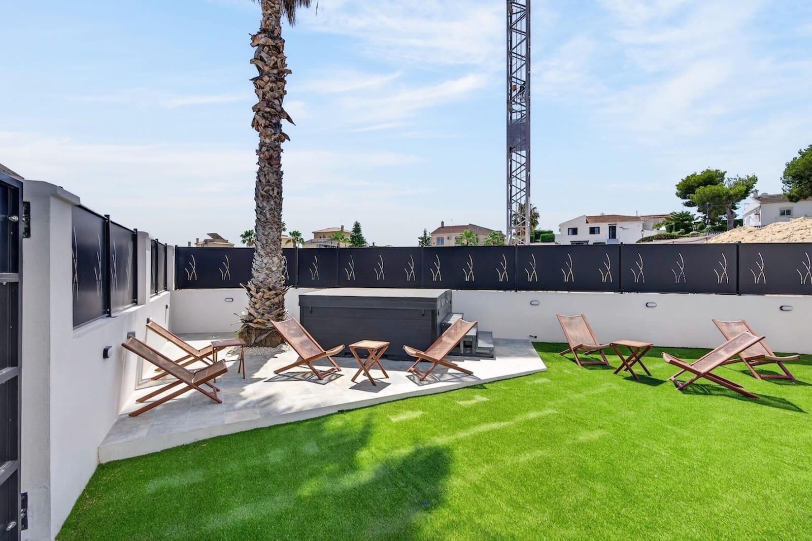 4 Zimmer Villa zu verkaufen in Villamartin mit Garage - 479.900 € (Ref: 9926315)