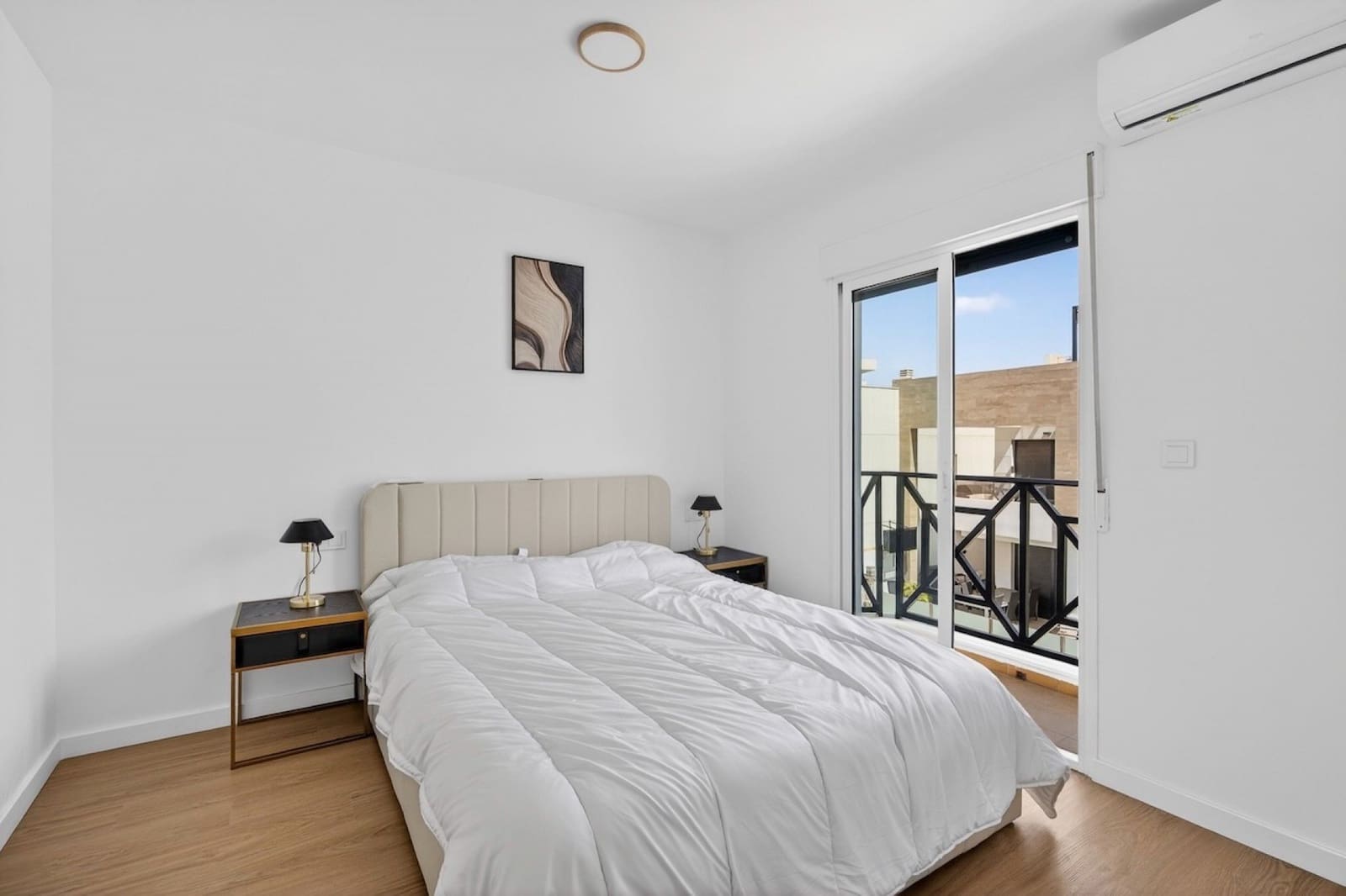 4 Zimmer Villa zu verkaufen in Villamartin mit Garage - 479.900 € (Ref: 9926315)
